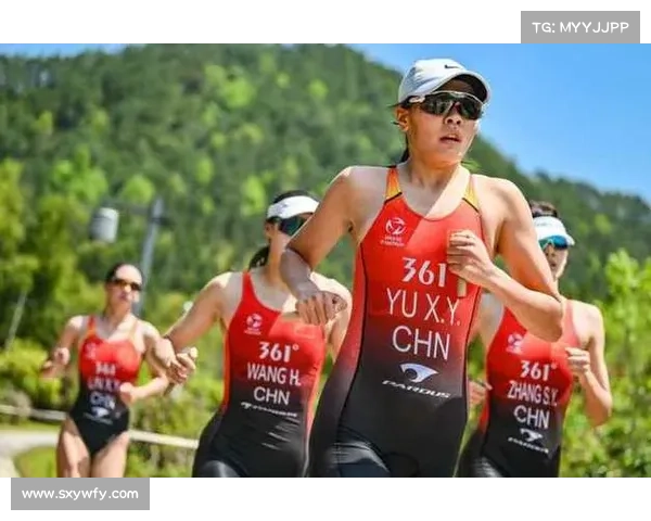 三铁赛事的视频-国内铁三比赛